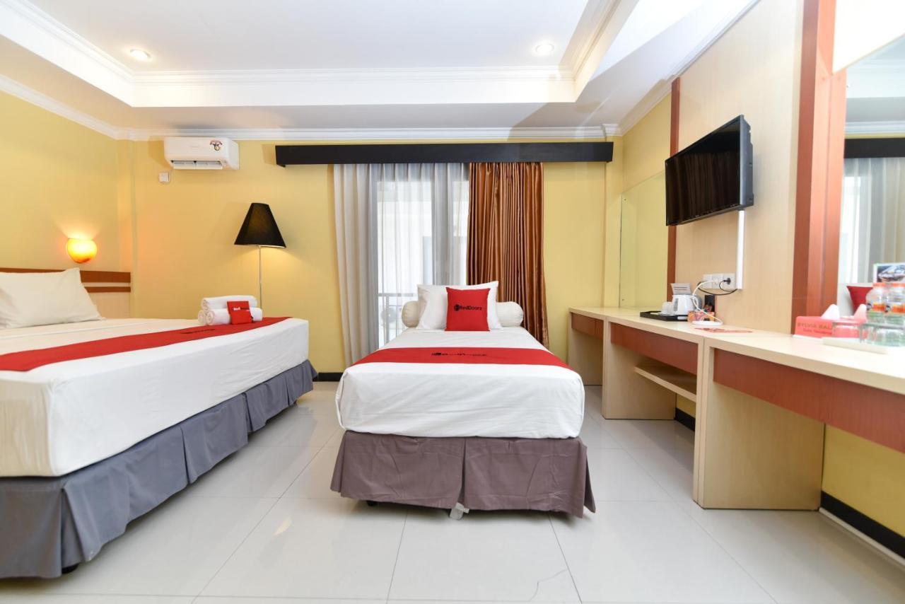Reddoorz Plus Near Mall Bali Galeria 2 Denpasar Zewnętrze zdjęcie