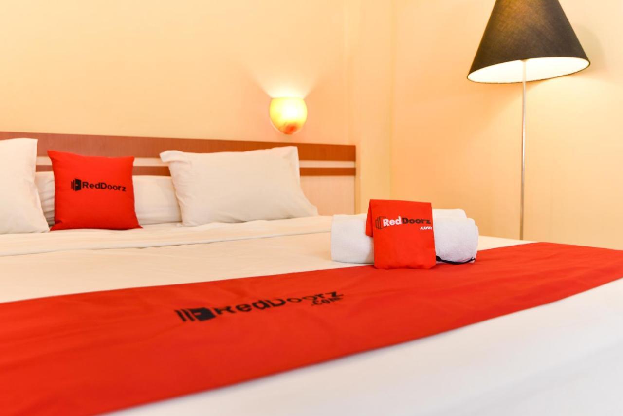 Reddoorz Plus Near Mall Bali Galeria 2 Denpasar Zewnętrze zdjęcie