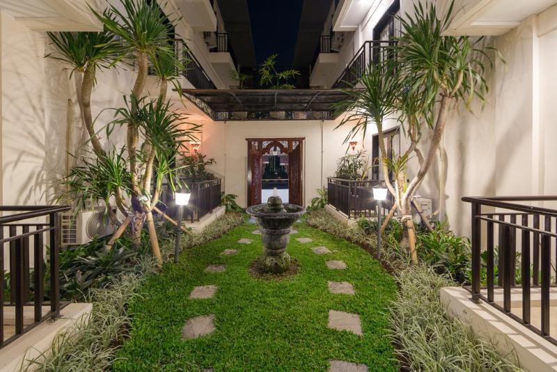 Reddoorz Plus Near Mall Bali Galeria 2 Denpasar Zewnętrze zdjęcie